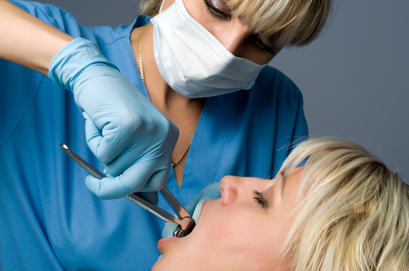 Extractions Woodland Hills, CA